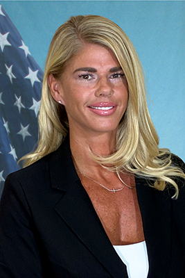 Agent Robin Hennessey
